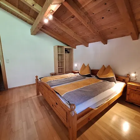 Bio- Bauernhof Obermaurach Apartment *